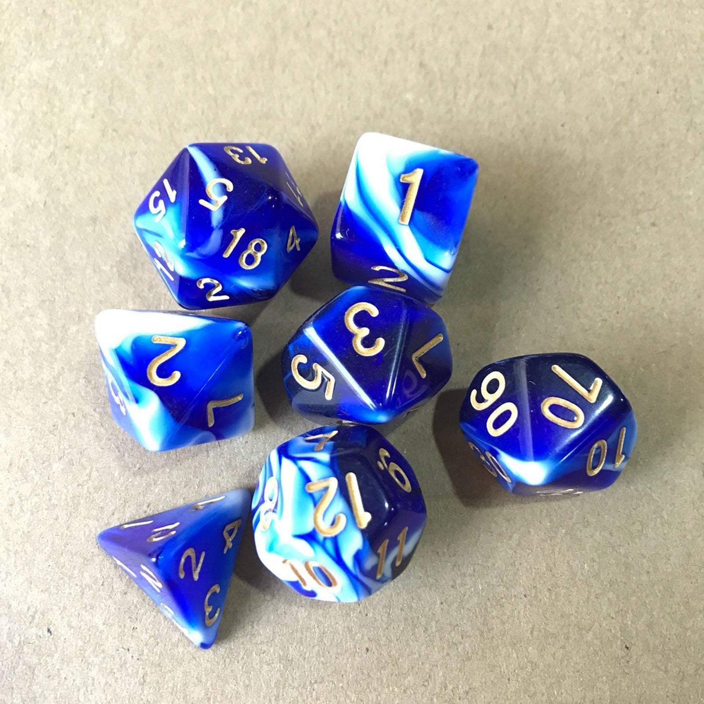 Kit de Dados RPG de Resina - NERD BEM TRAJADO