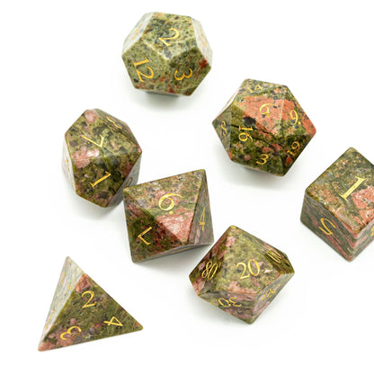 Kit de Dados RPG de Pedra - Modelo 05 - NERD BEM TRAJADO