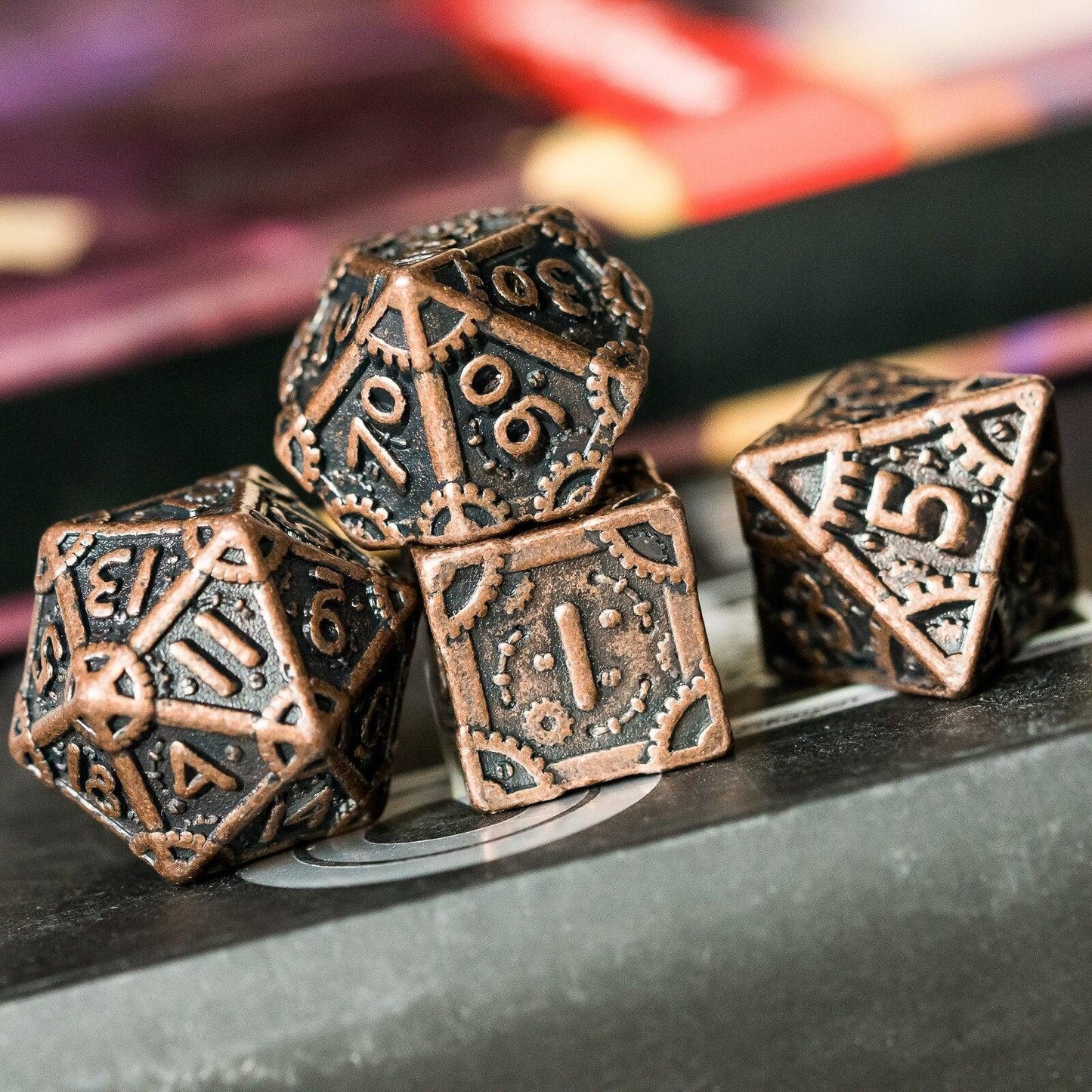 Cusdie Metal D&amp;D Dice, 7PCs DND Dice, Steampunk Style Polyhedral Dice Set，for Dungeons and Dragons Role Playing Game MTG - NERD BEM TRAJADO