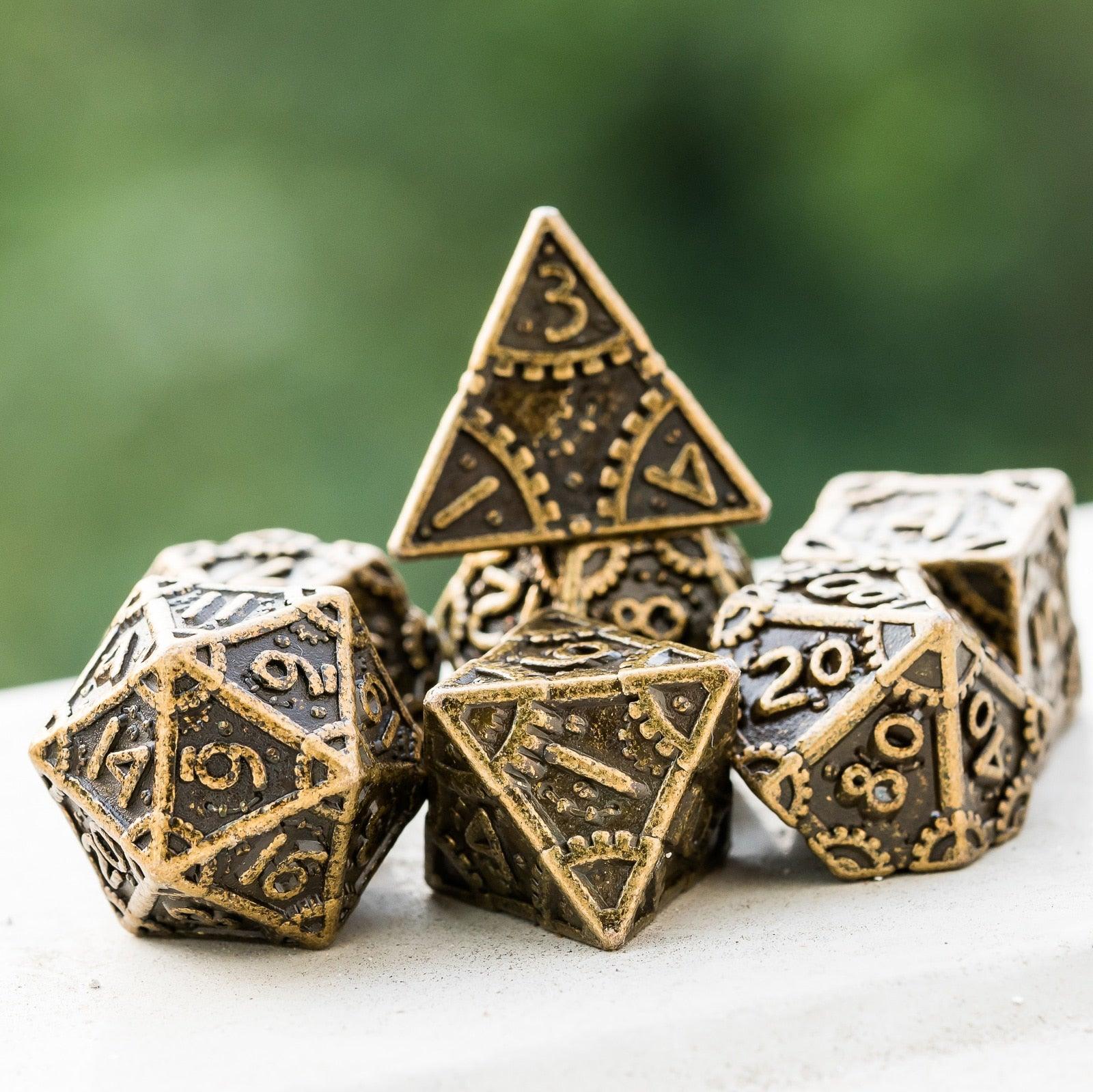 Cusdie Metal D&amp;D Dice, 7PCs DND Dice, Steampunk Style Polyhedral Dice Set，for Dungeons and Dragons Role Playing Game MTG - NERD BEM TRAJADO