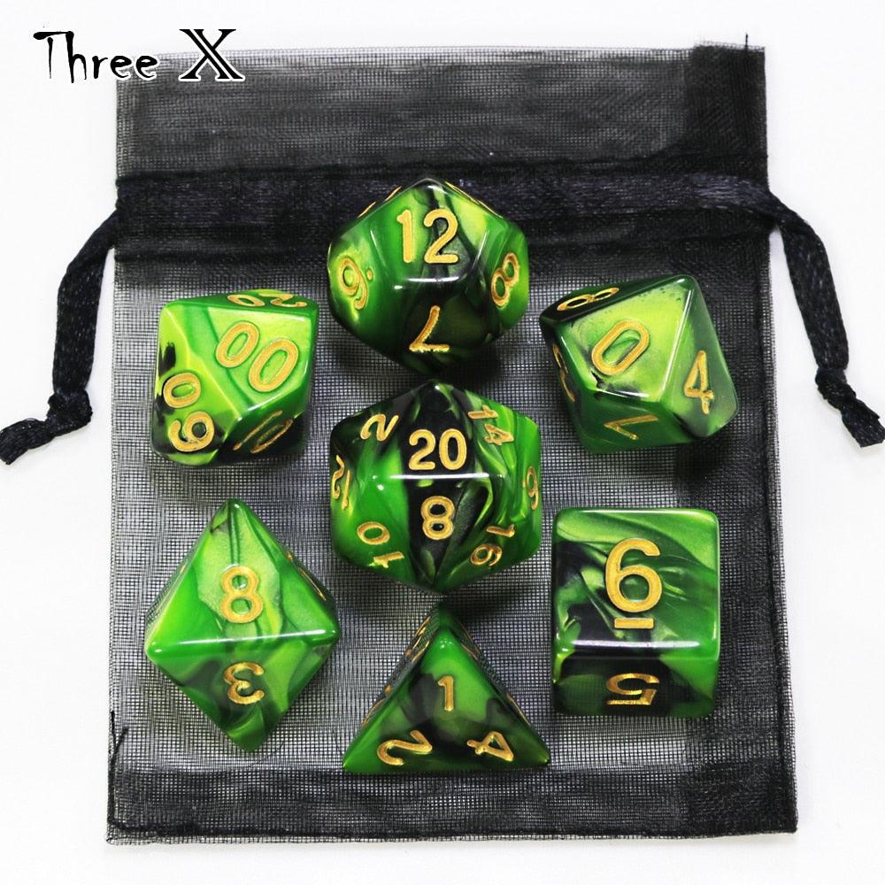 Kit de Dados RPG de Resina - Modelo 26 - NERD BEM TRAJADO