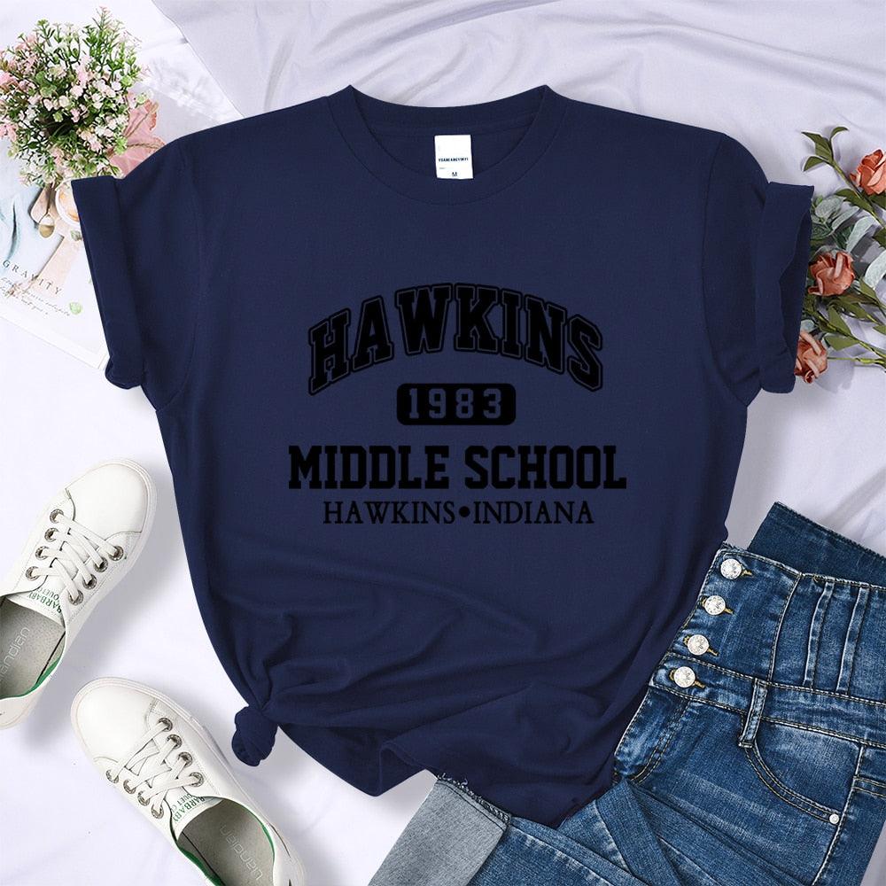 Camiseta Feminina Hawkings  - Stranger Things - NERD BEM TRAJADO