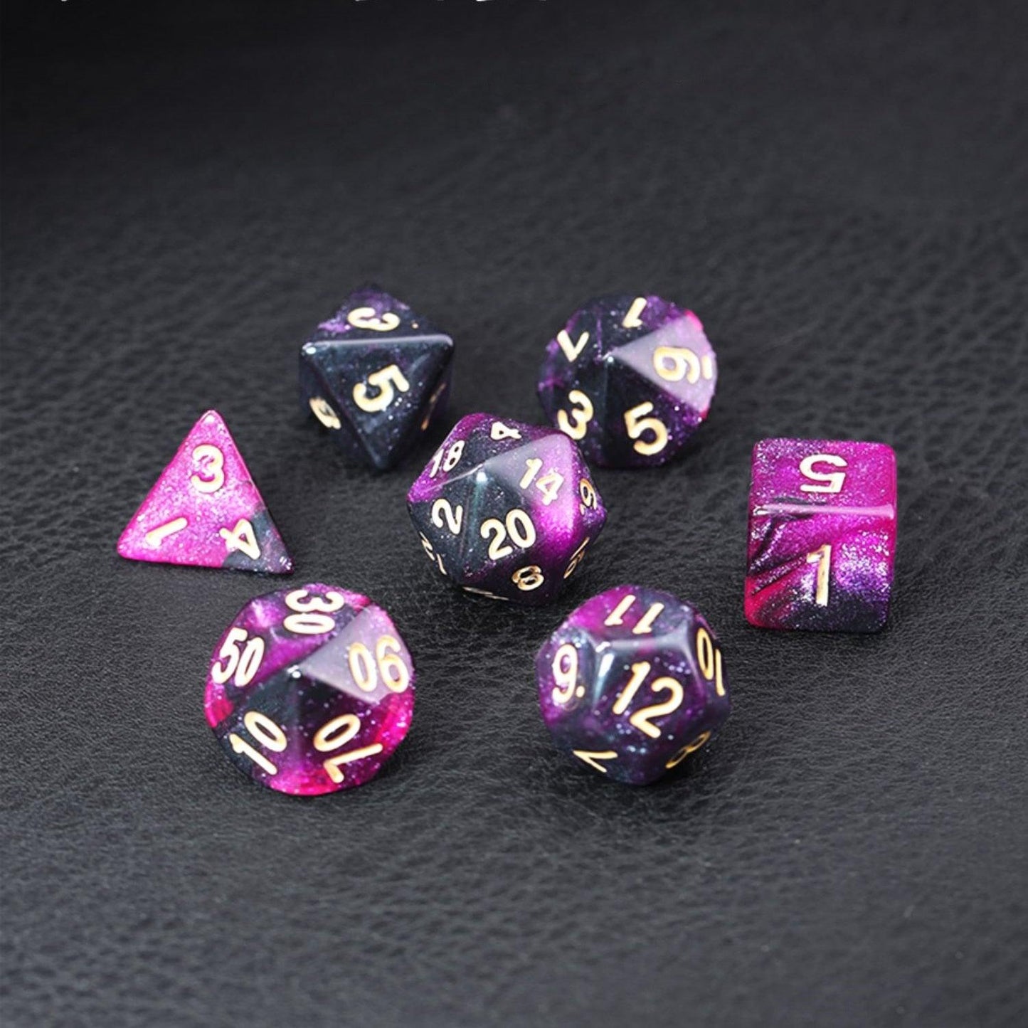 7Pcs/Set Black Purple Starry Sky DND Dice D&amp;D COC Dice D4 D6 D8 D10 D% D12 D20 Table Games MTG RPG Dice Set - NERD BEM TRAJADO