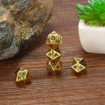 Dado para RPG D20 de Metal - NERD BEM TRAJADO