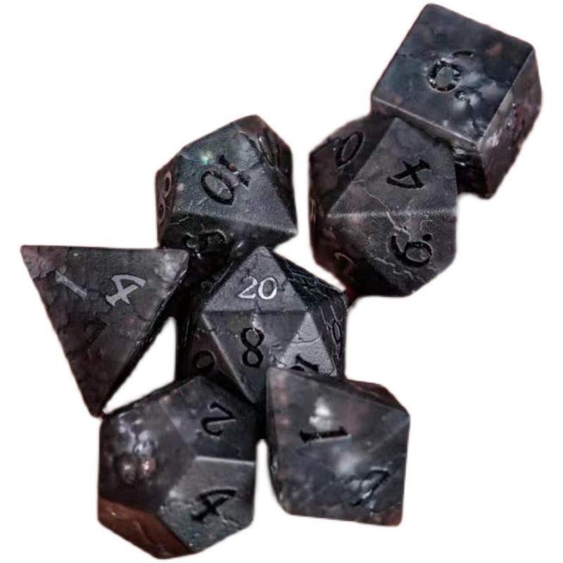 Kit de Dados RPG de Obsidiana - Modelo Premium 02 - NERD BEM TRAJADO