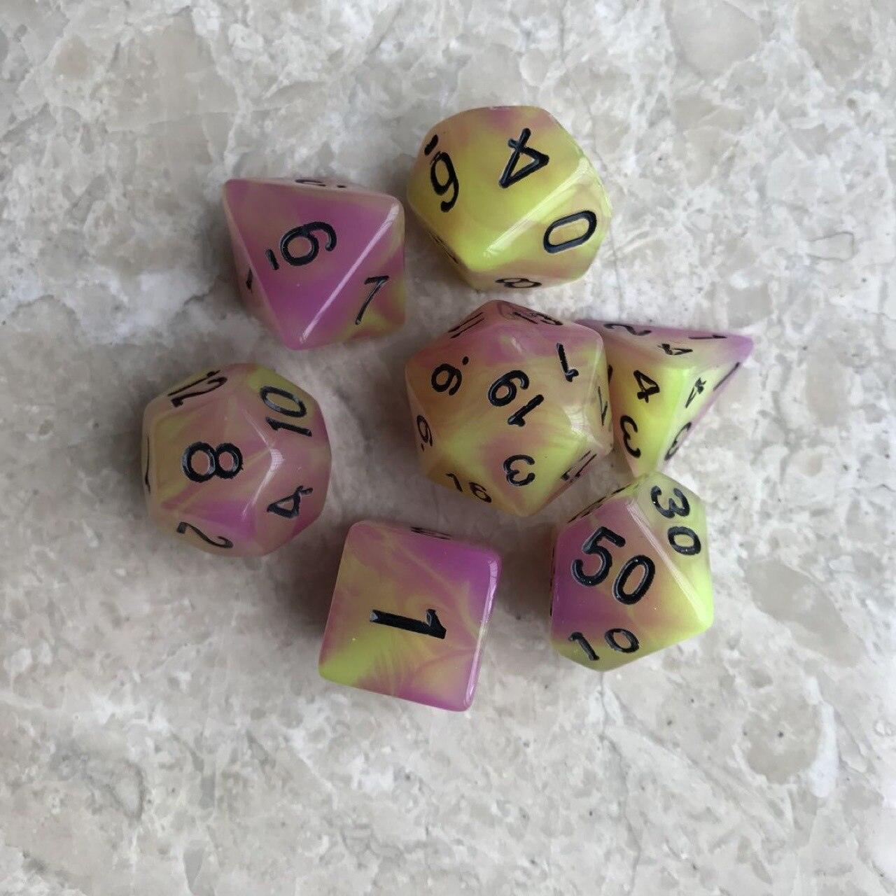 Kit de Dados RPG de Resina - NERD BEM TRAJADO