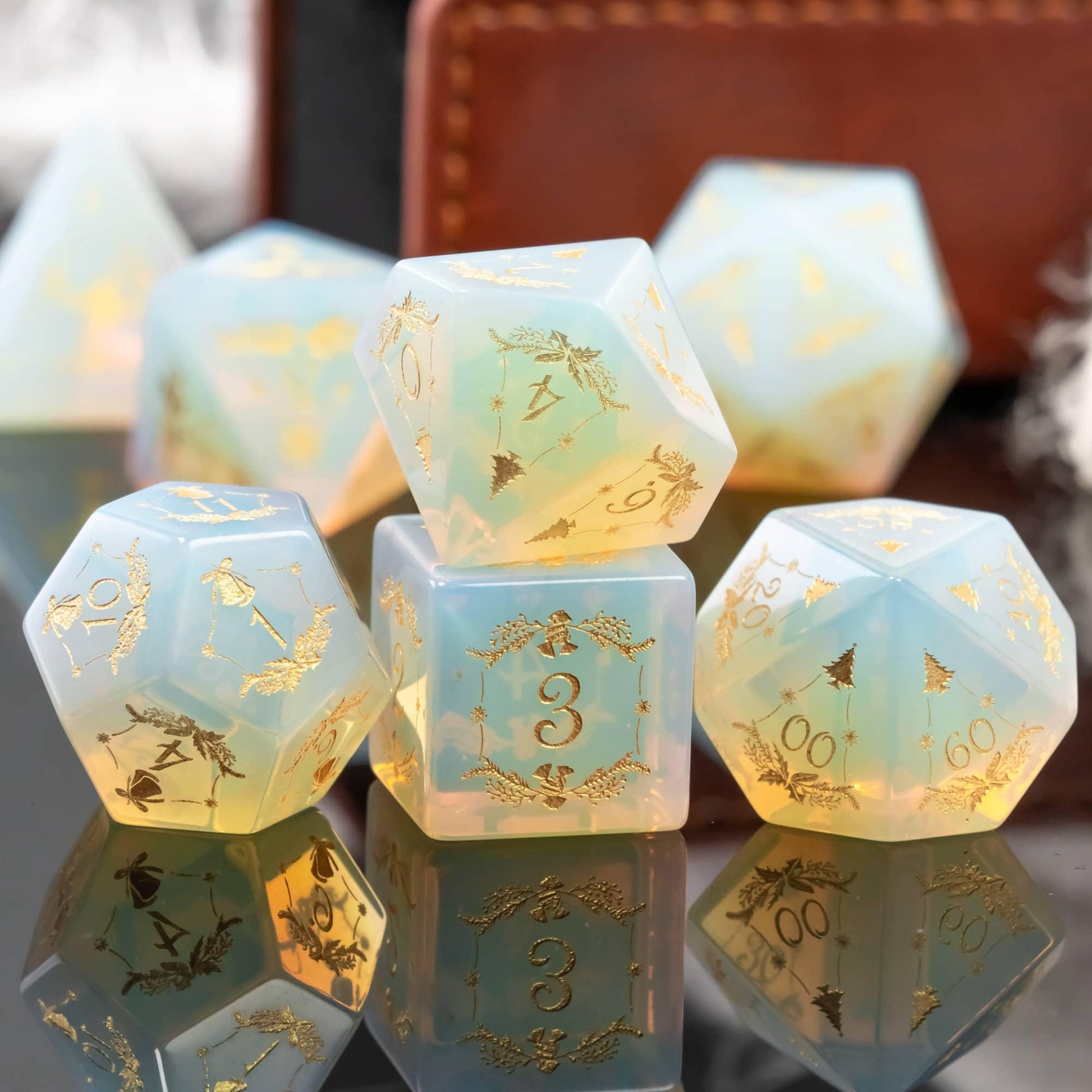 Kit de Dados RPG de Gema Preciosa - Modelo 02 - NERD BEM TRAJADO