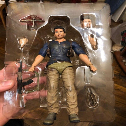 Action Figure Nathan Drake - Uncharted - NERD BEM TRAJADO